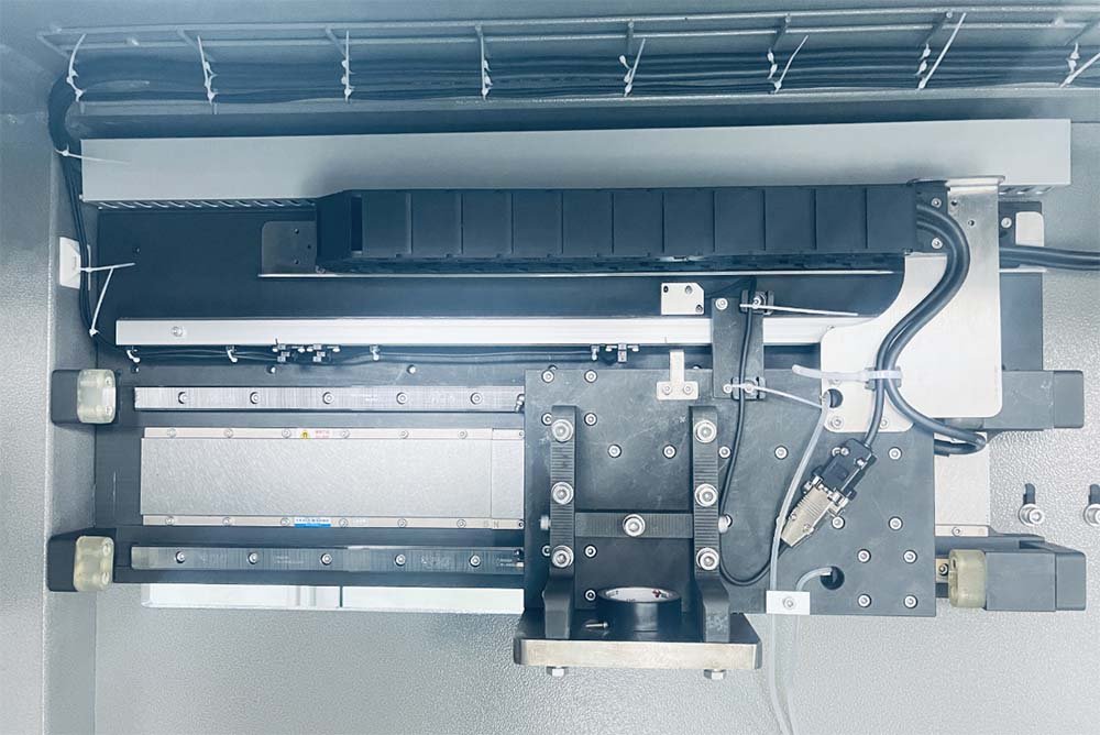 Servo-driven linear pouch transport actuator on an SG series machine